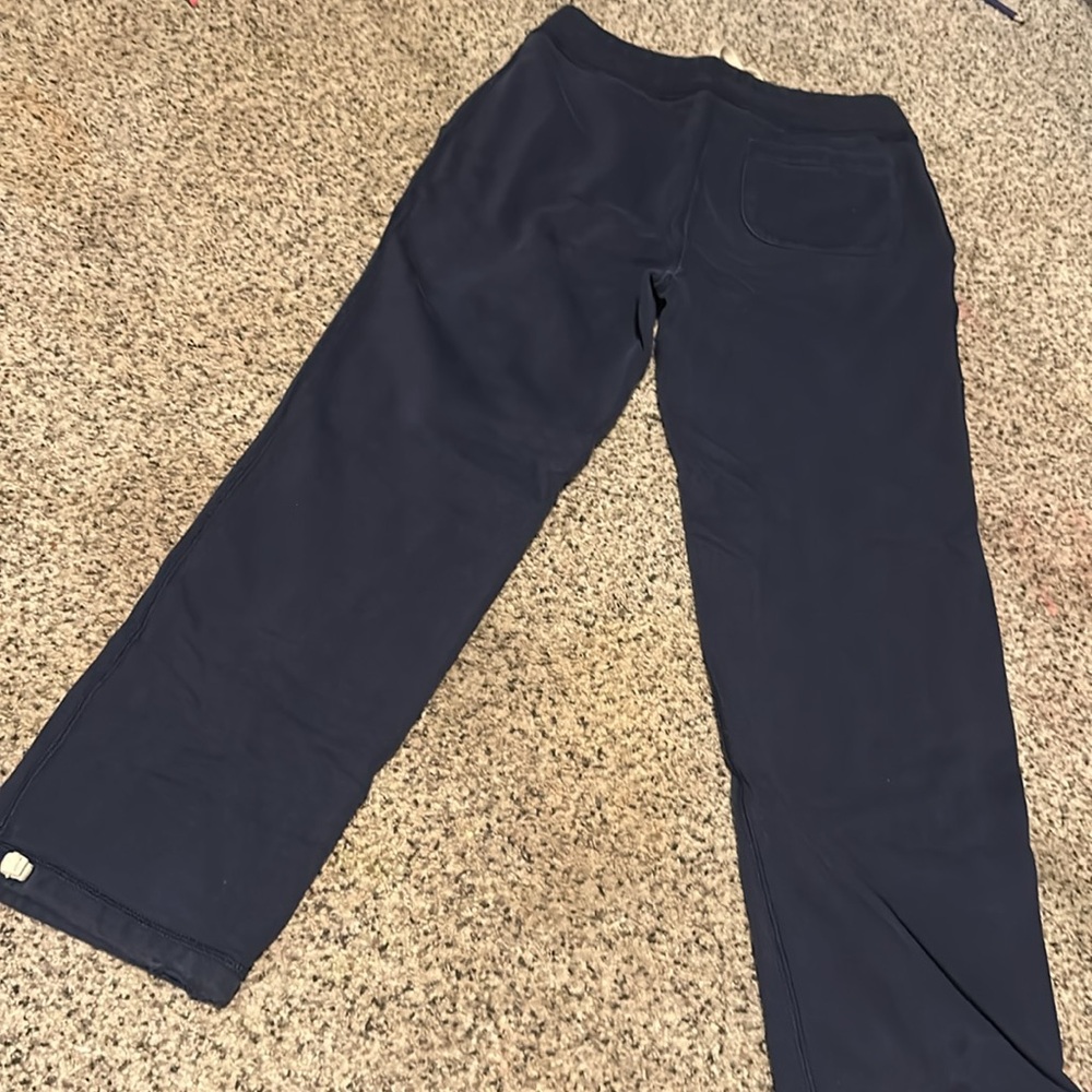 sweatpants - Picture 2 of 3